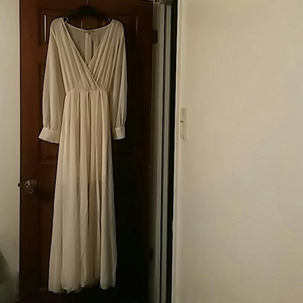 Cream Maxi Dresses 2X & 3X